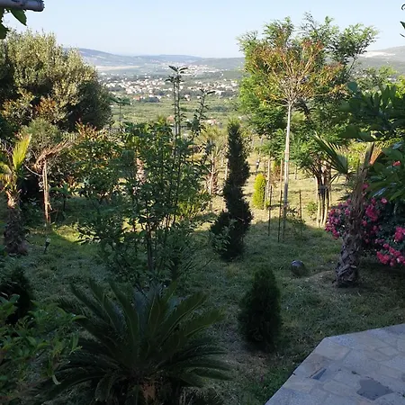 Simply Corner Villa Kastel Stari Exterior photo